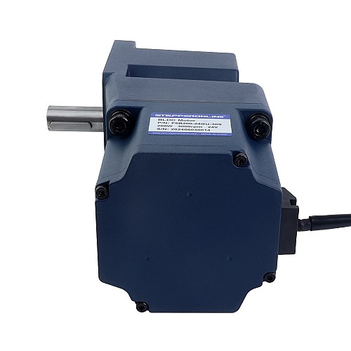 48V 200W 100RPM Geared BLDC Motor 14.03Nm(1986.97oz.in) 30:1 Right Angle Gearbox - F6B200-48GU-30S/6GU30RT | StepperOnline CA