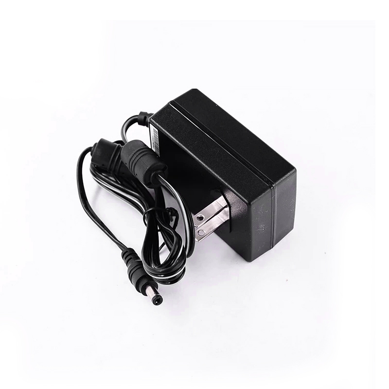 GST36U24-P1J MEANWELL 36W 24VDC 1.5A 115/230VAC AC-DC Reliable Green Industrial Adaptor - GST36U24-P1J | StepperOnline CA