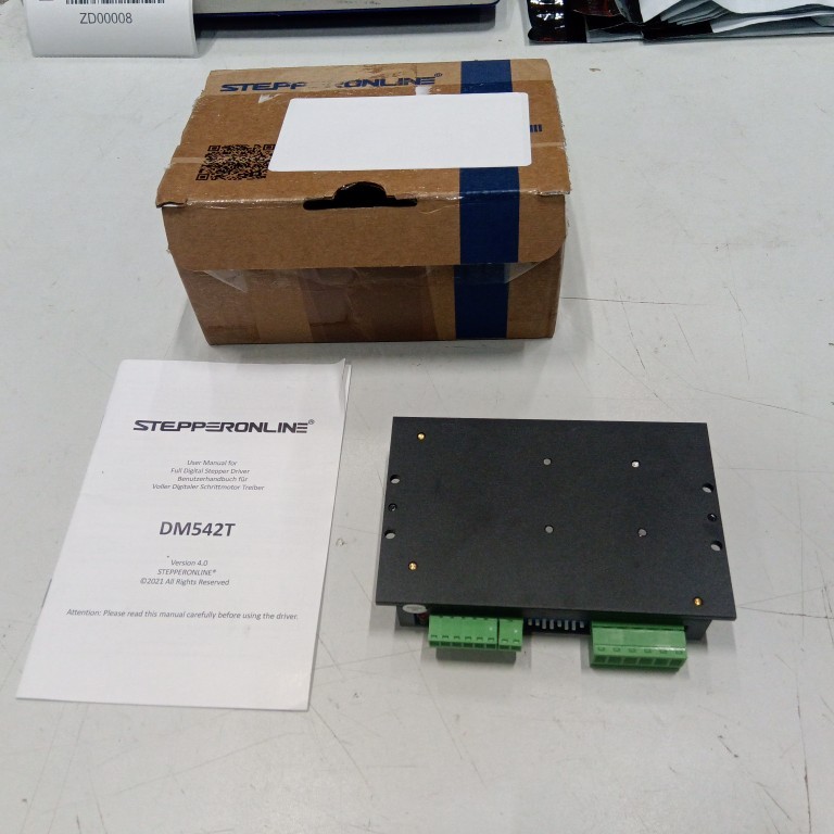 Digital Stepper Driver 1.0-4.5A 18-50VDC for Nema 17, 23, 24 Stepper Motor - DM542T | StepperOnline CA